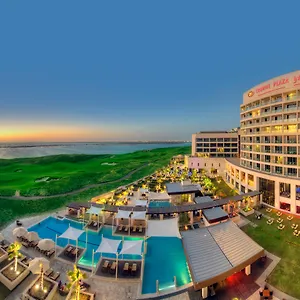 4* Отель Crowne Plaza Yas Island By Ihg